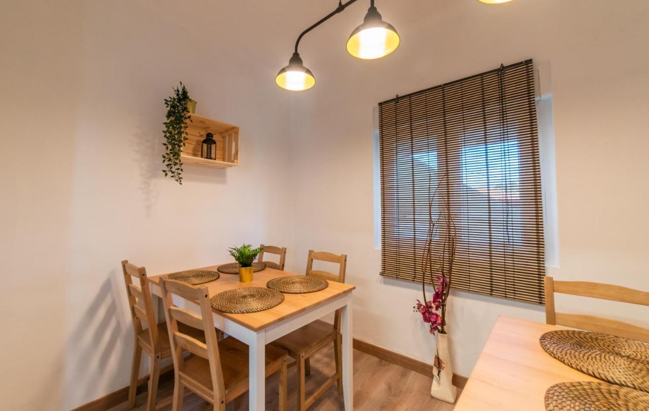Casa Lopez Bed & Breakfast Aviles Luaran gambar