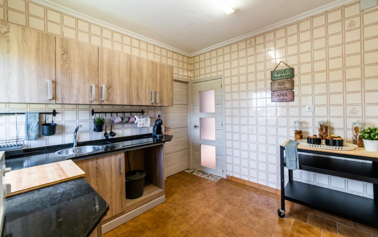 Casa Lopez Bed & Breakfast Aviles Luaran gambar