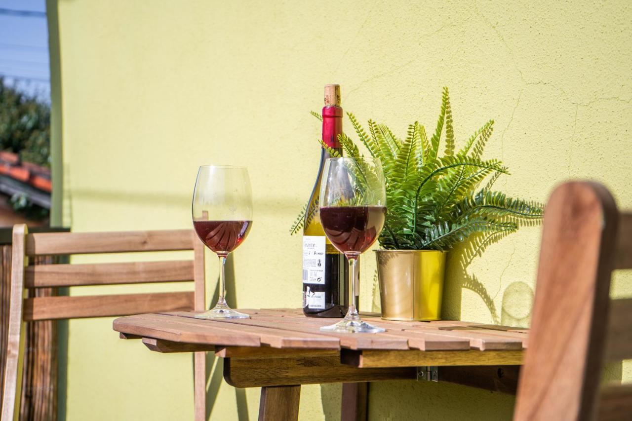 Casa Lopez Bed & Breakfast Aviles Luaran gambar